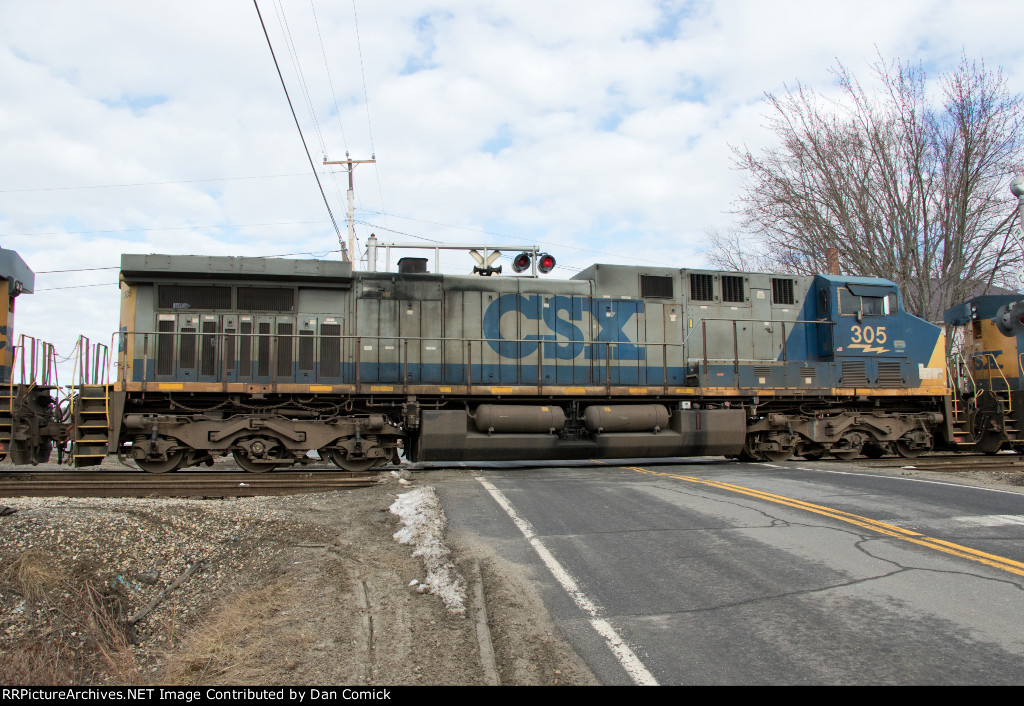 CSXT 305